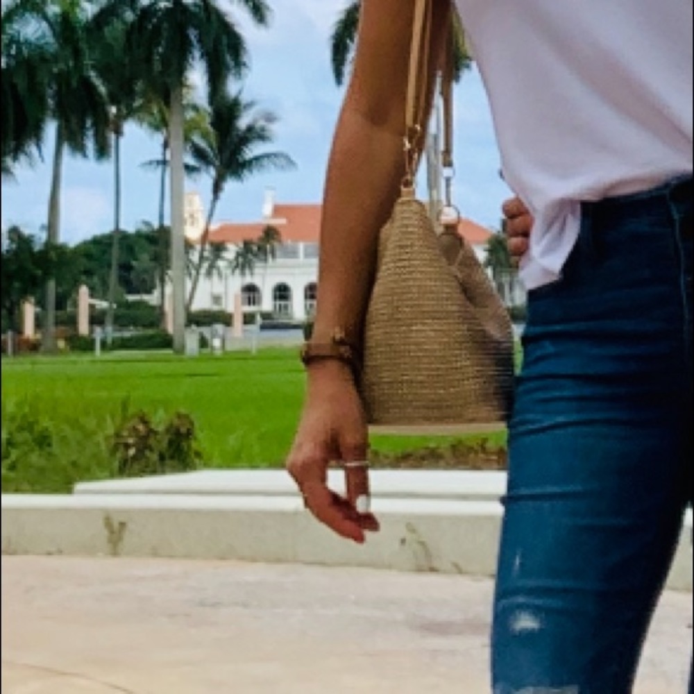 Straw handbag